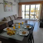 #199 Flamingo Pool & Views Portimão