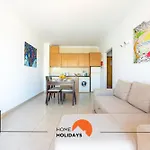 #199 Flamingo Pool & Views * Portimão