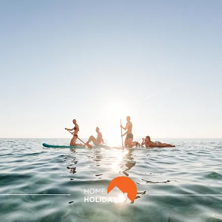 #199 Flamingo 1108 By Holidays *