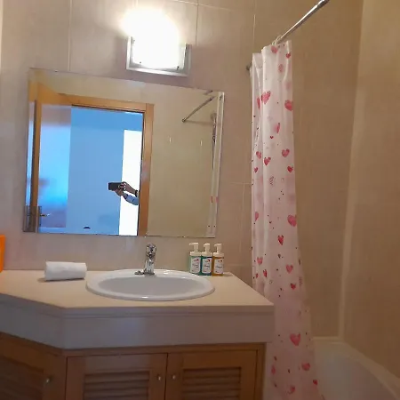 #199 Flamingo 1108 By Holidays Apartment