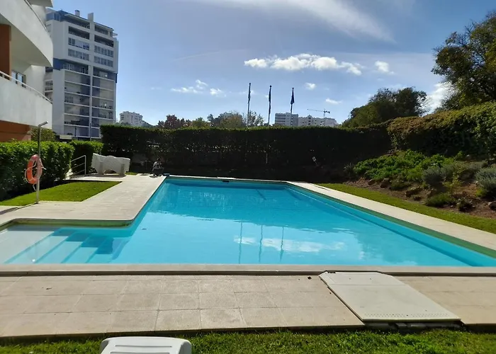 #199 Flamingo Pool&views