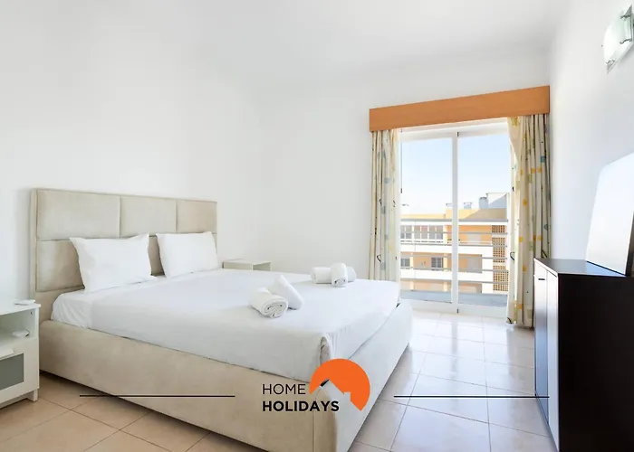 #199 Flamingo Pool&views Apartament